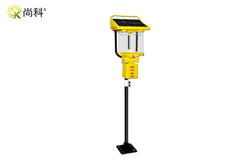 底座版小型太陽能殺蟲燈高度2.5米